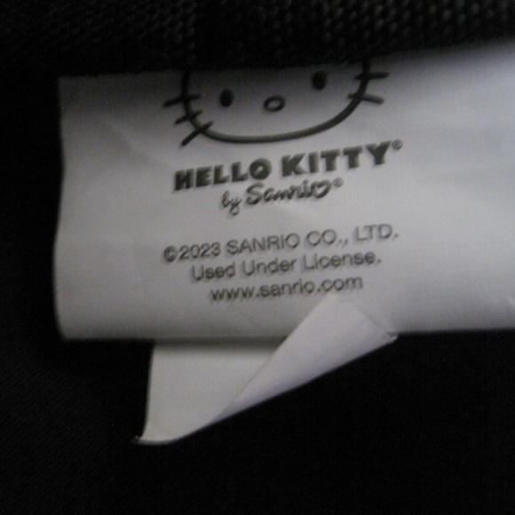 Hello Kitty Mini Backpack - Picture 9 of 9